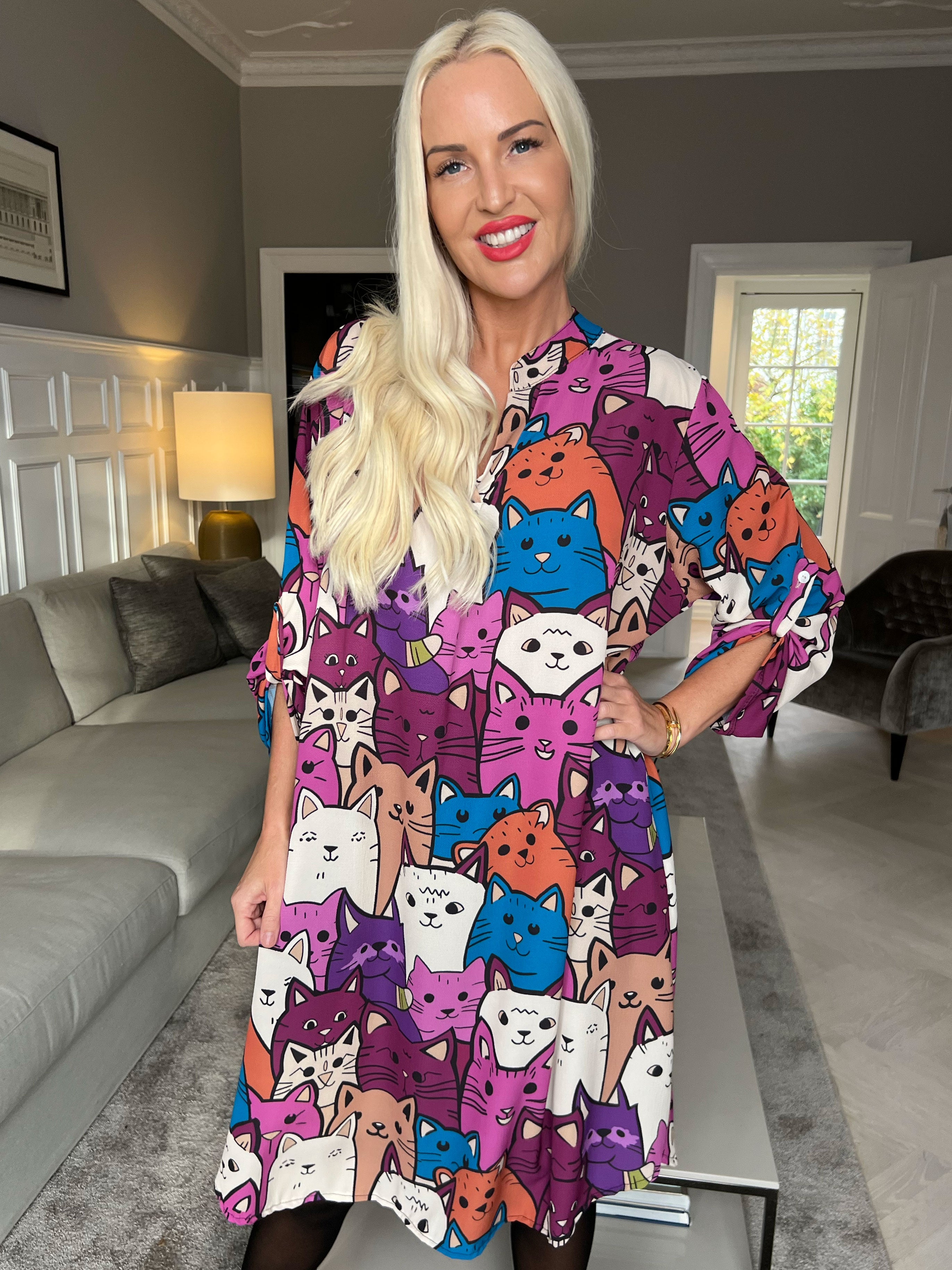 Vanesa Cat Long - Let og luftig kjole med katteprint